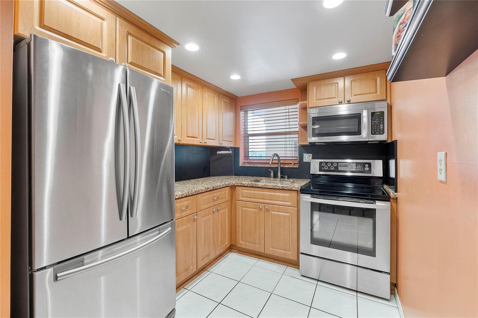 1720 JEFFERSON Street # 212, Hollywood FL 33020