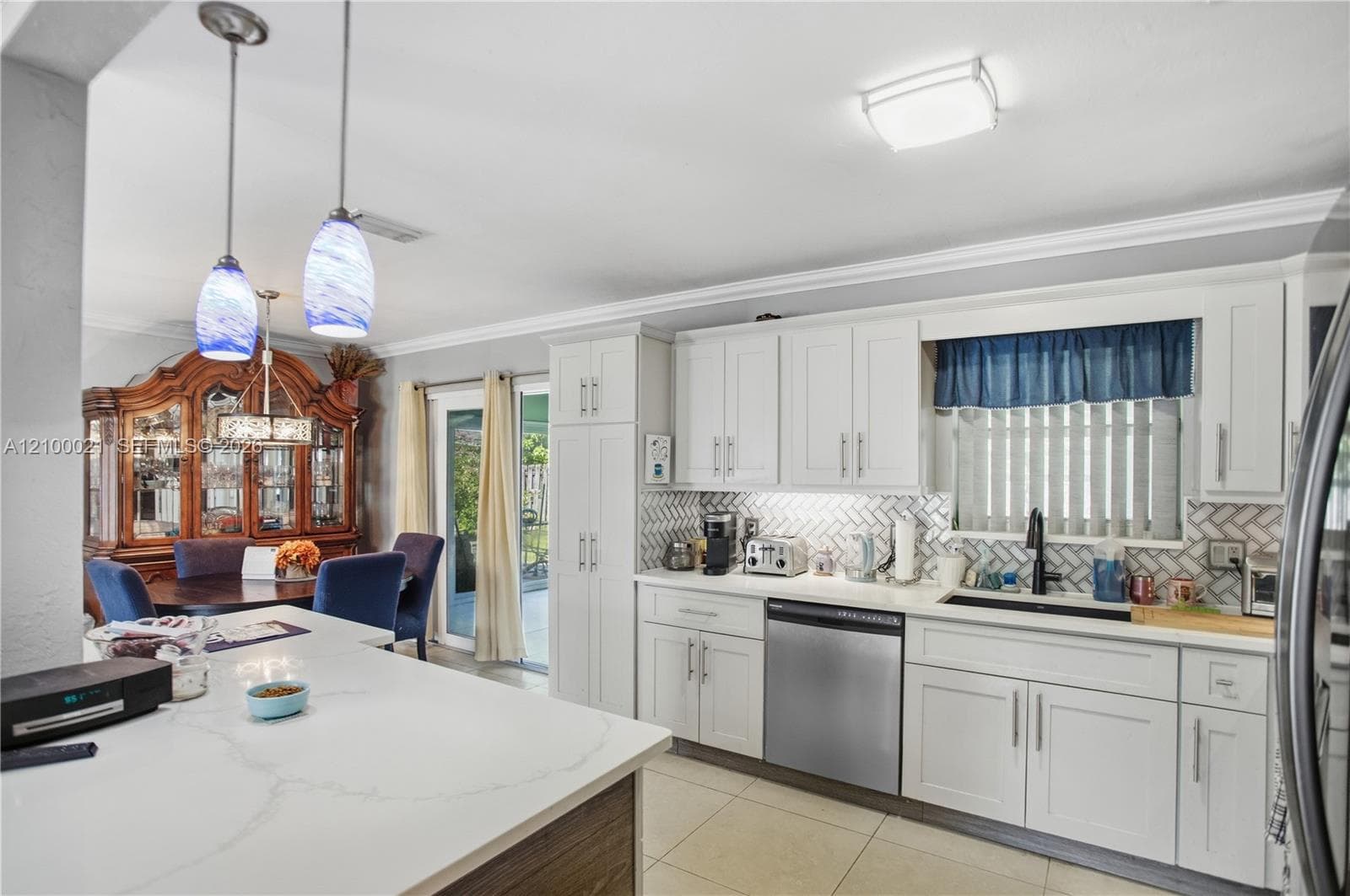 1228 SW 1st Ter, Pompano Beach FL 33060