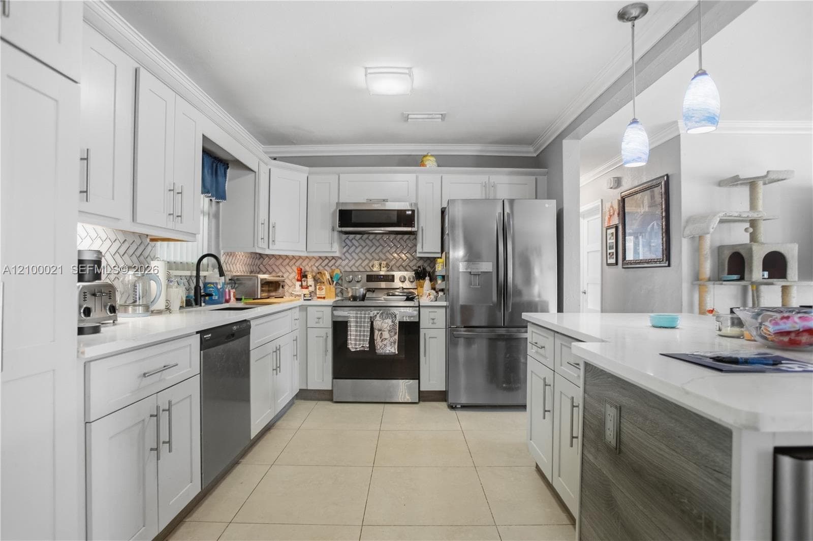 1228 SW 1st Ter, Pompano Beach FL 33060