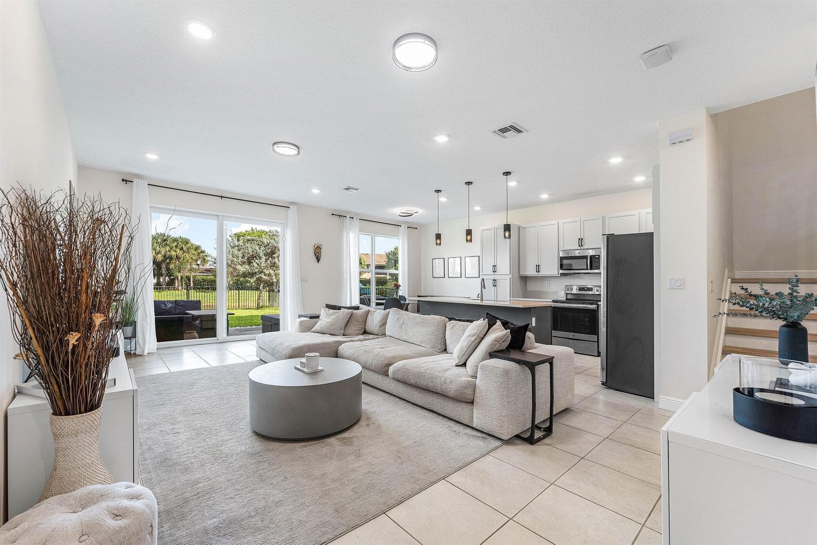 4392 VELEIROS Avenue, Deerfield Beach FL 33064