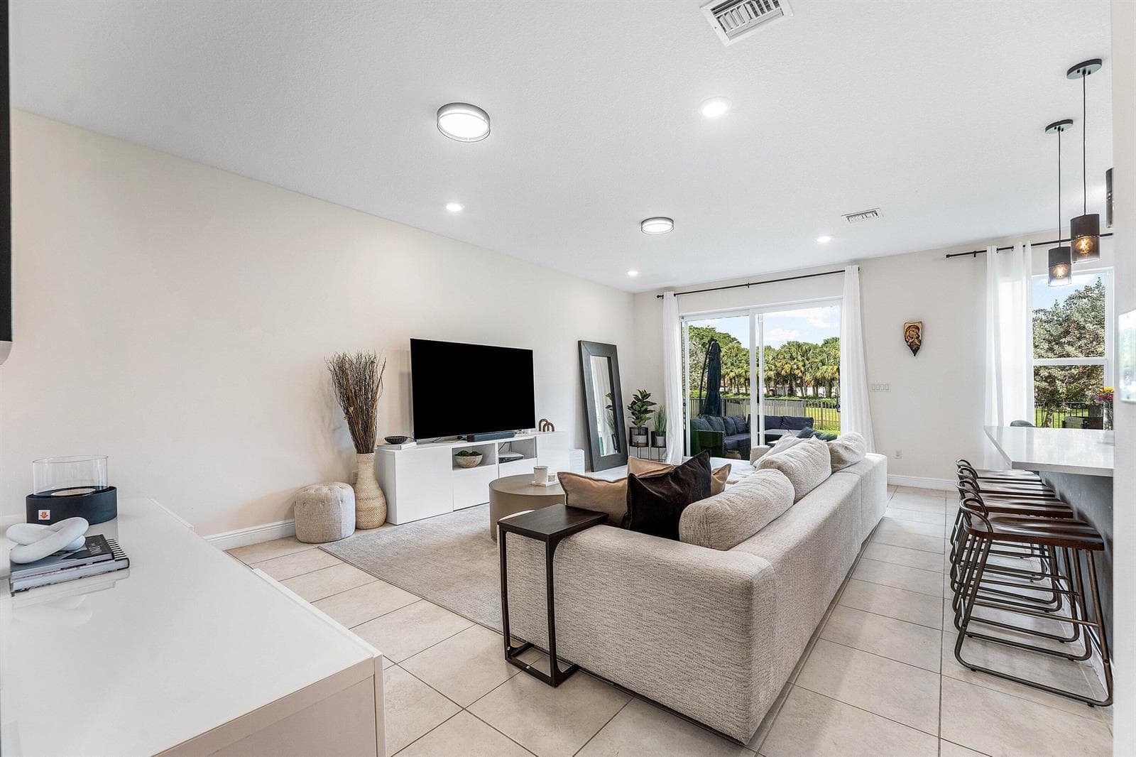 4392 VELEIROS Avenue, Deerfield Beach FL 33064
