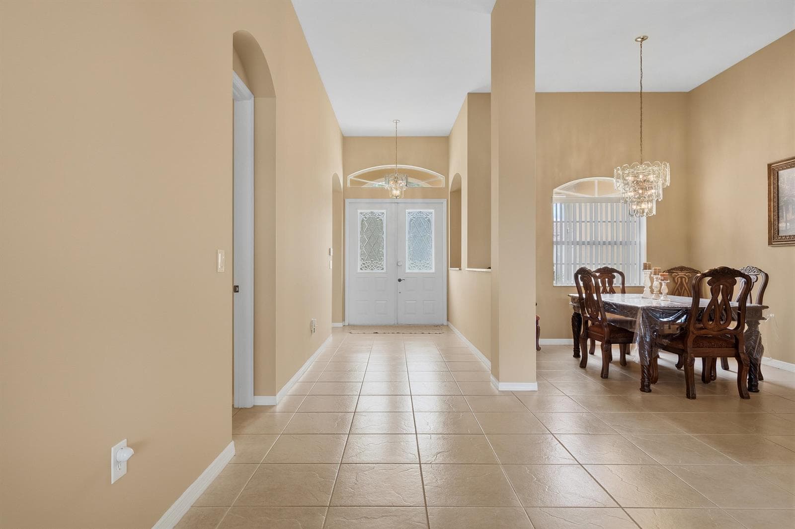 633 SW Long Key Court, Port St. Lucie FL 34986