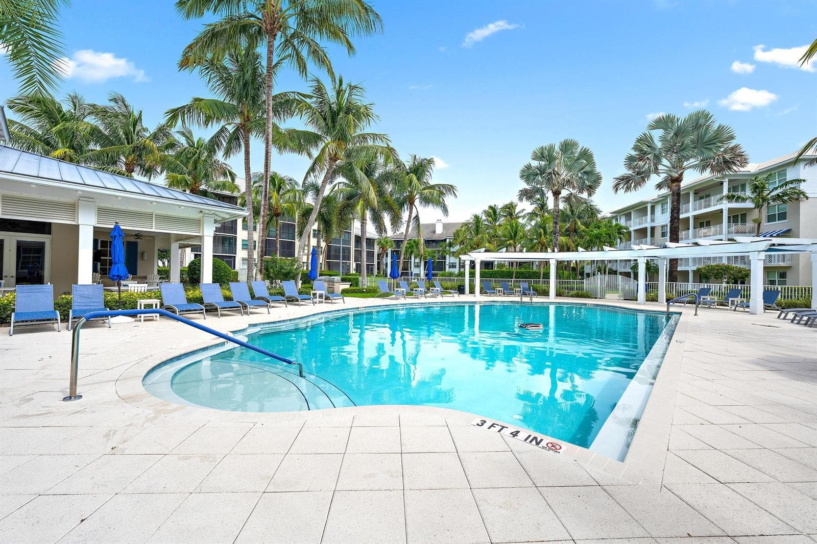 844 Bay Colony Drive S, Juno Beach FL 33408