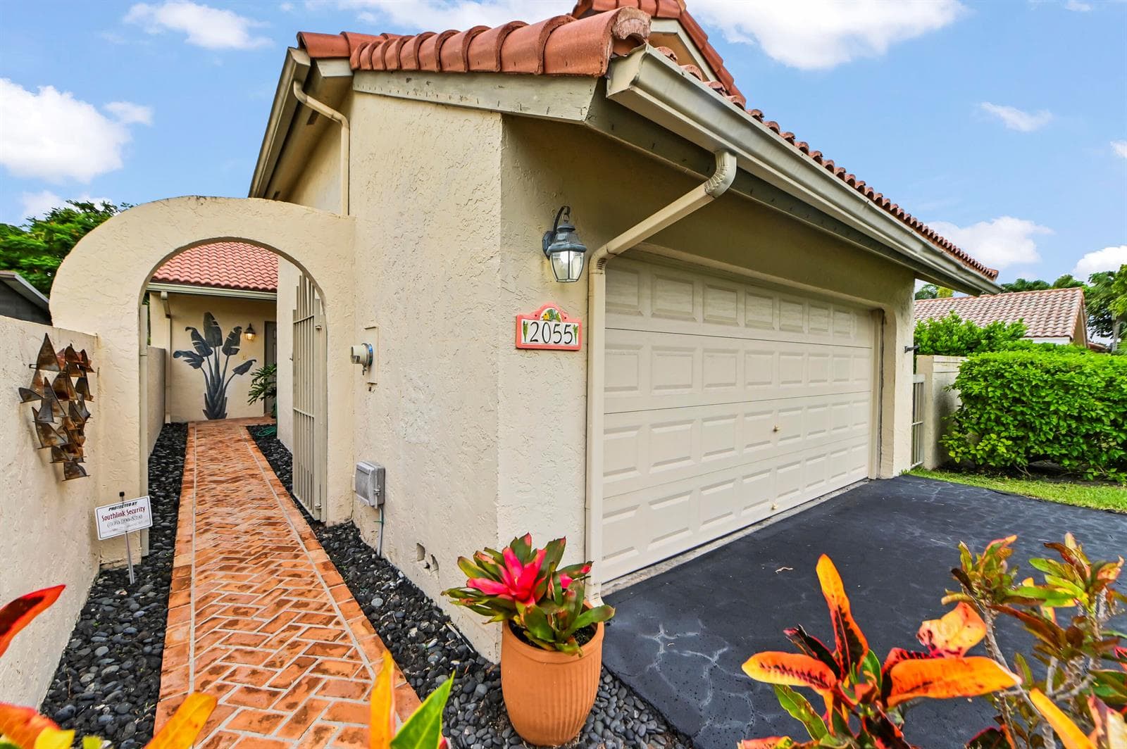 2055 NW 15th Place, Delray Beach FL 33445