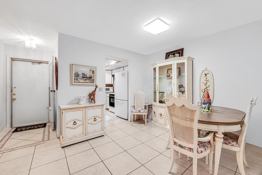 2857 W Ashley Drive W # A, West Palm Beach FL 33415