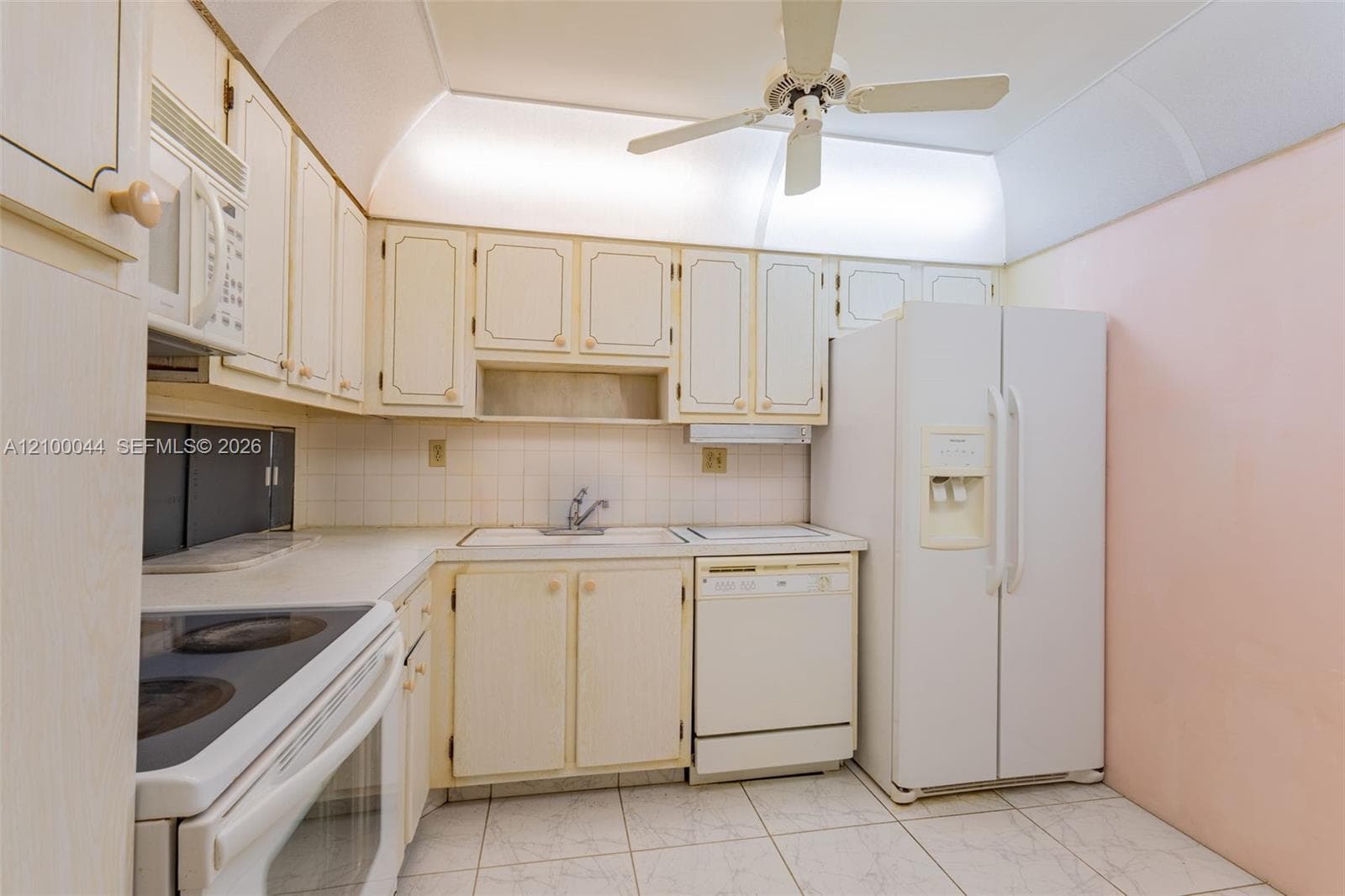 1849 S Ocean Dr # 1606, Hallandale Beach FL 33009
