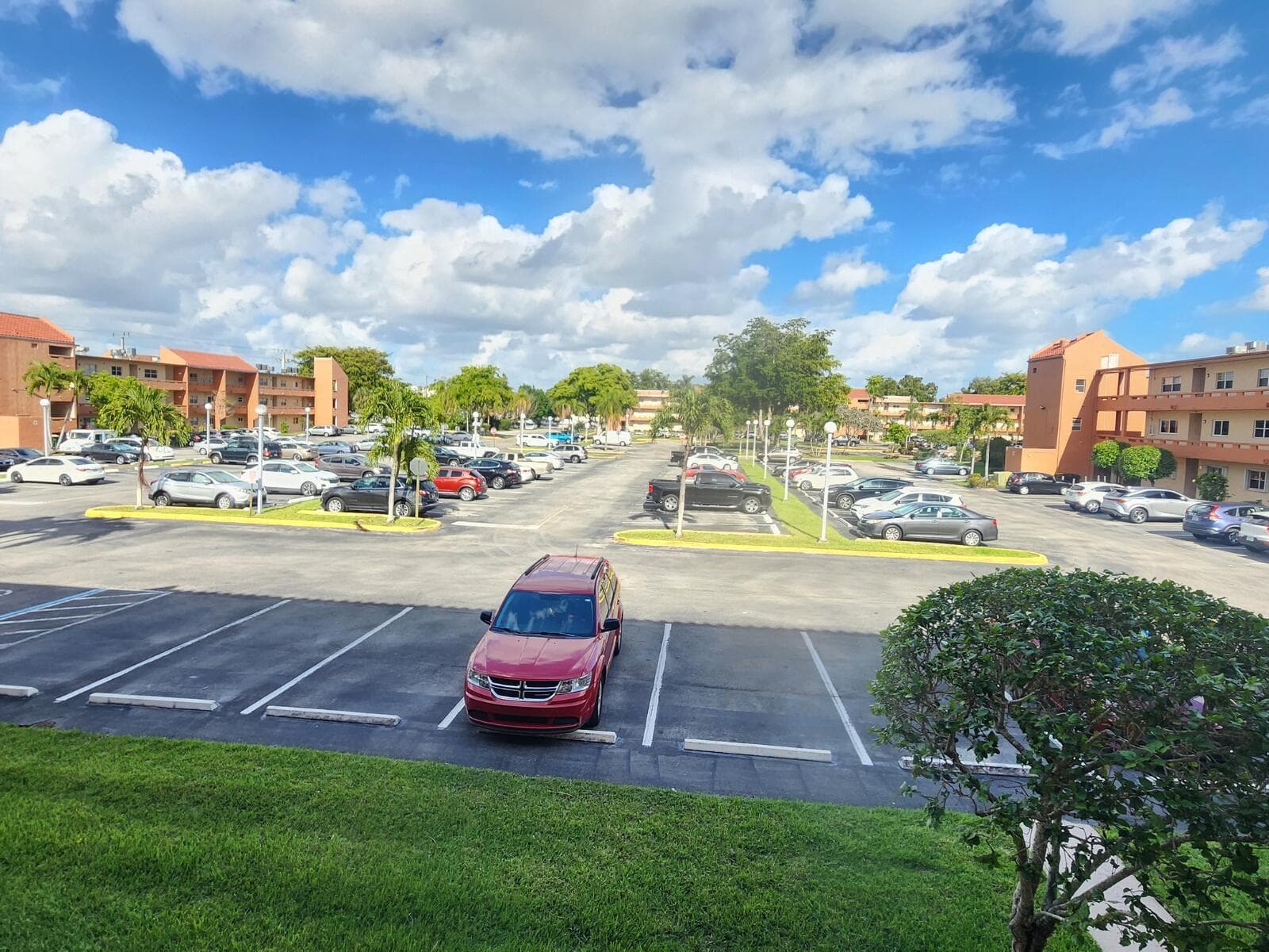 8842 W MCNAB Road # 205, Tamarac FL 33321