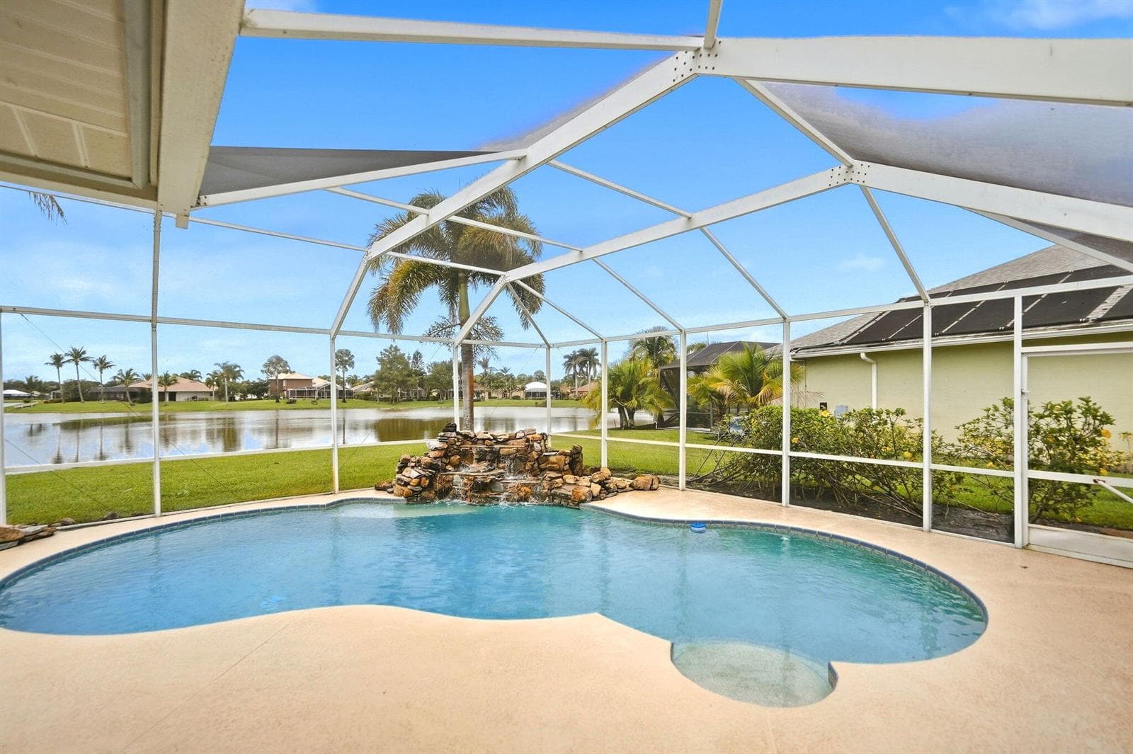 233 SW Fernleaf Trail, Port St. Lucie FL 34953