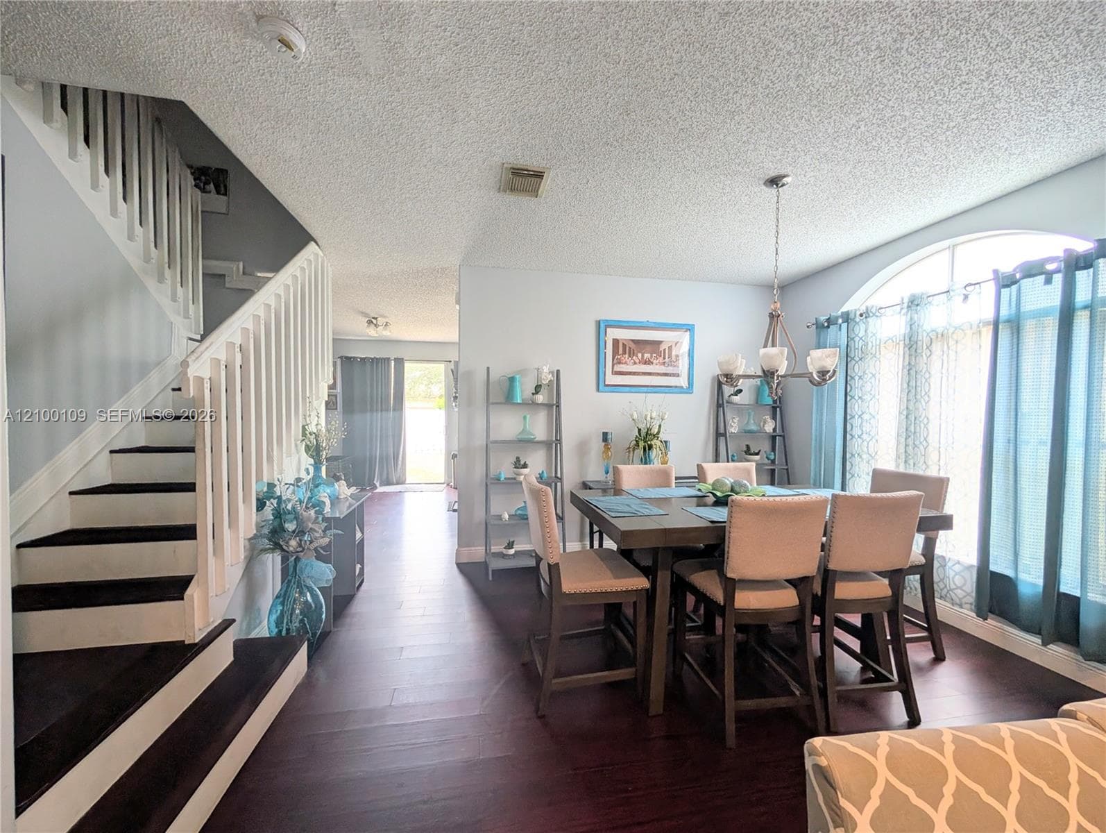 7683 NW 19th St, Pembroke Pines FL 33024