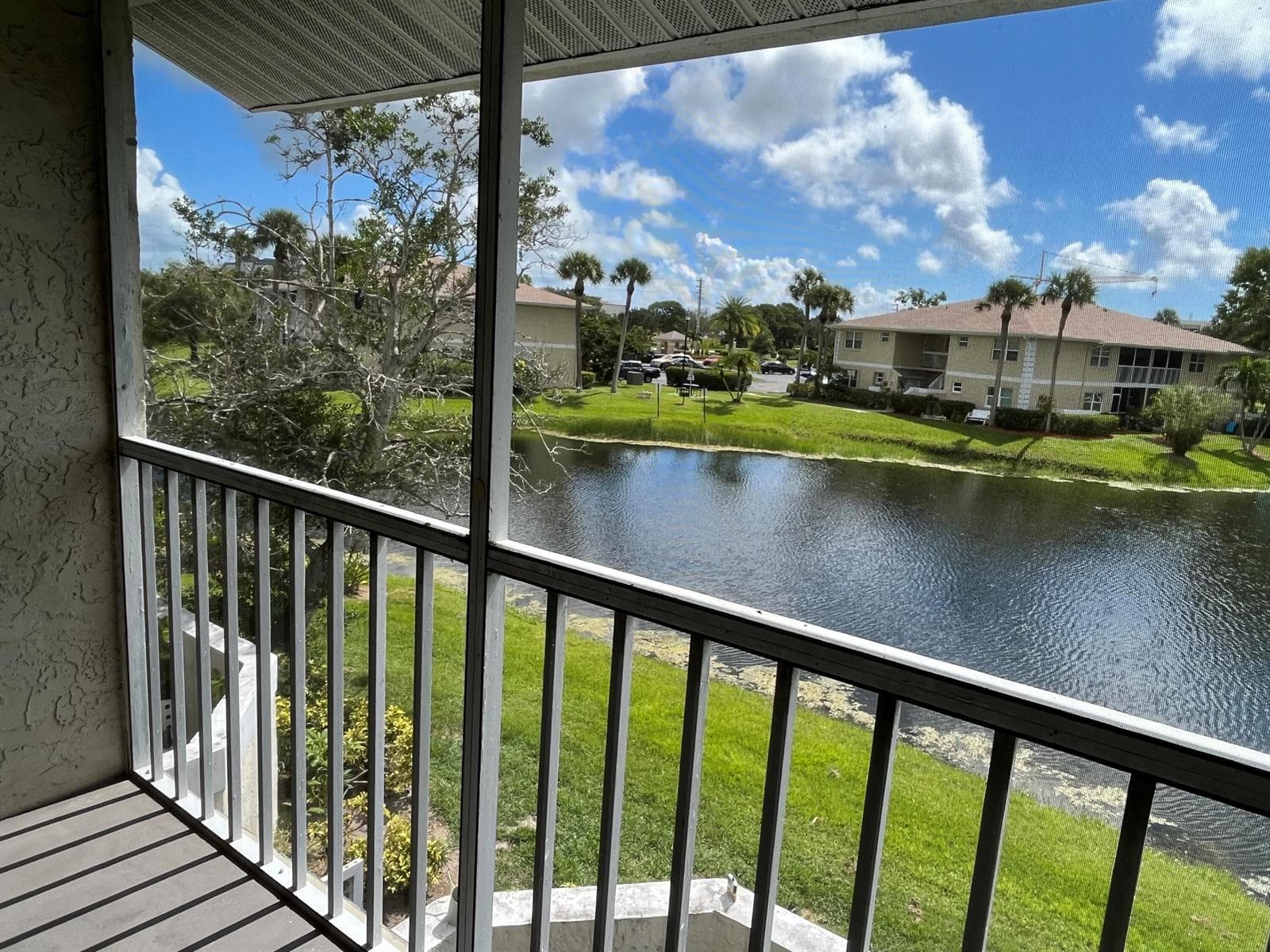 1531 SE Royal Green Circle # 206, Port St. Lucie FL 34952