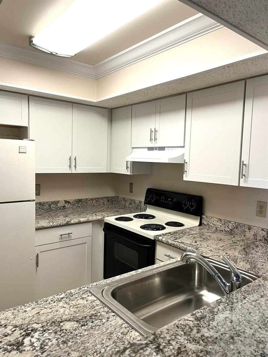 1531 SE Royal Green Circle # 206, Port St. Lucie FL 34952