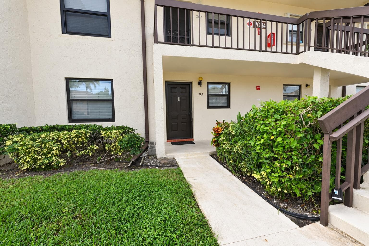 7094 Golf Colony Court # 103, Lake Worth FL 33467