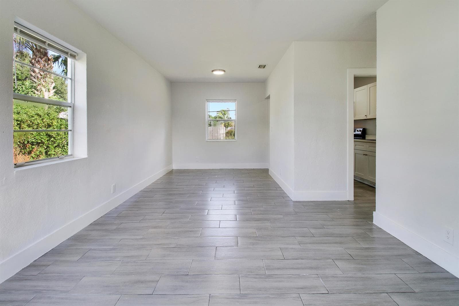 400 W 15TH Street, Riviera Beach FL 33404