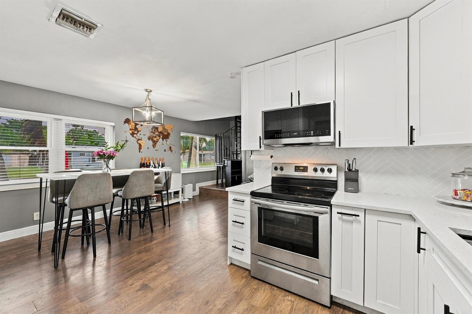 6240 NW 16TH Place, Sunrise FL 33313
