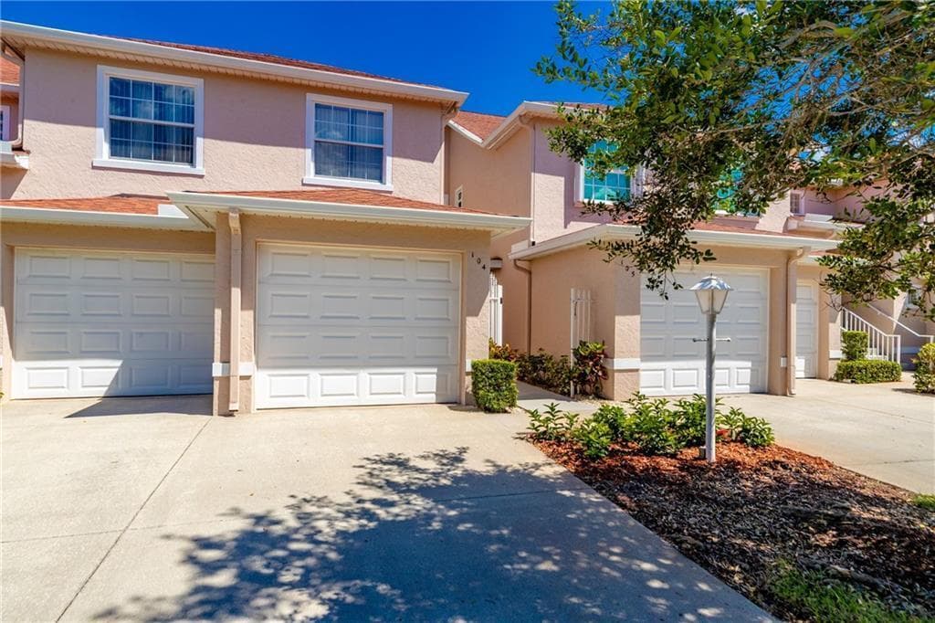 200 GRAND ROYALE Circle # 104, Vero Beach FL 32962