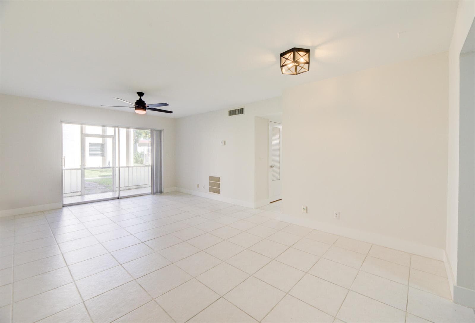 618 NW 13TH Street # 16, Boca Raton FL 33486