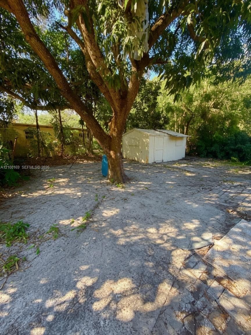 1100 N 24th Ave, Hollywood FL 33020