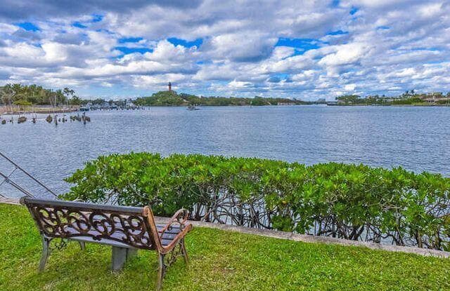 755 SATURN Street # H206, Jupiter FL 33477