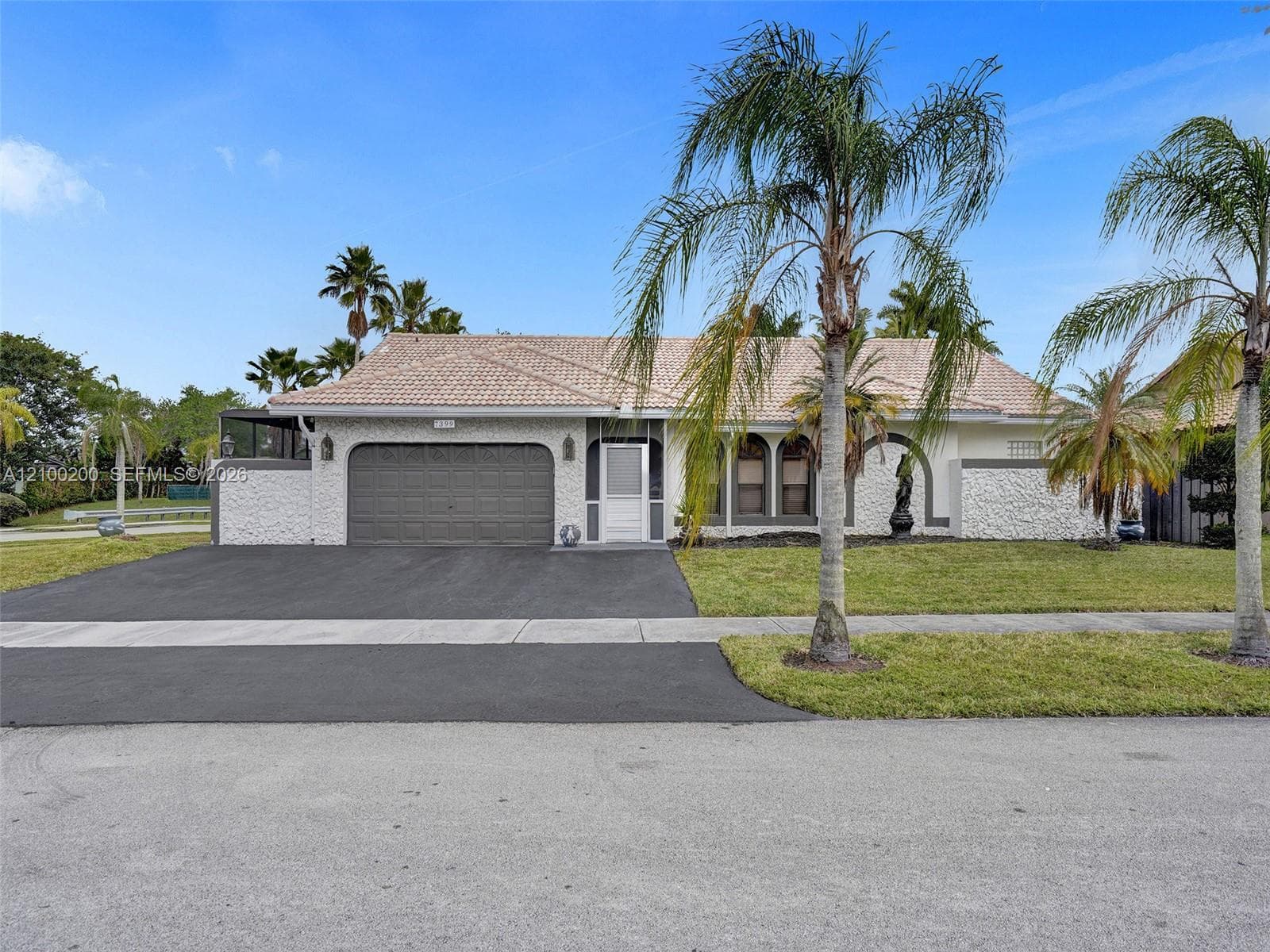 7399 NW 22nd Pl, Margate FL 33063