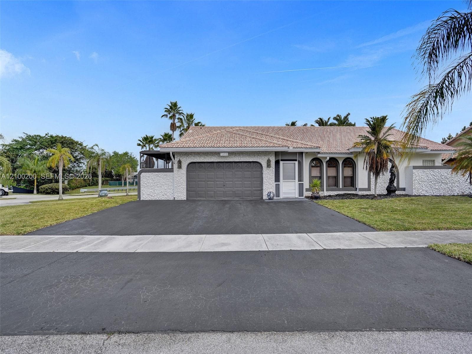 7399 NW 22nd Pl, Margate FL 33063