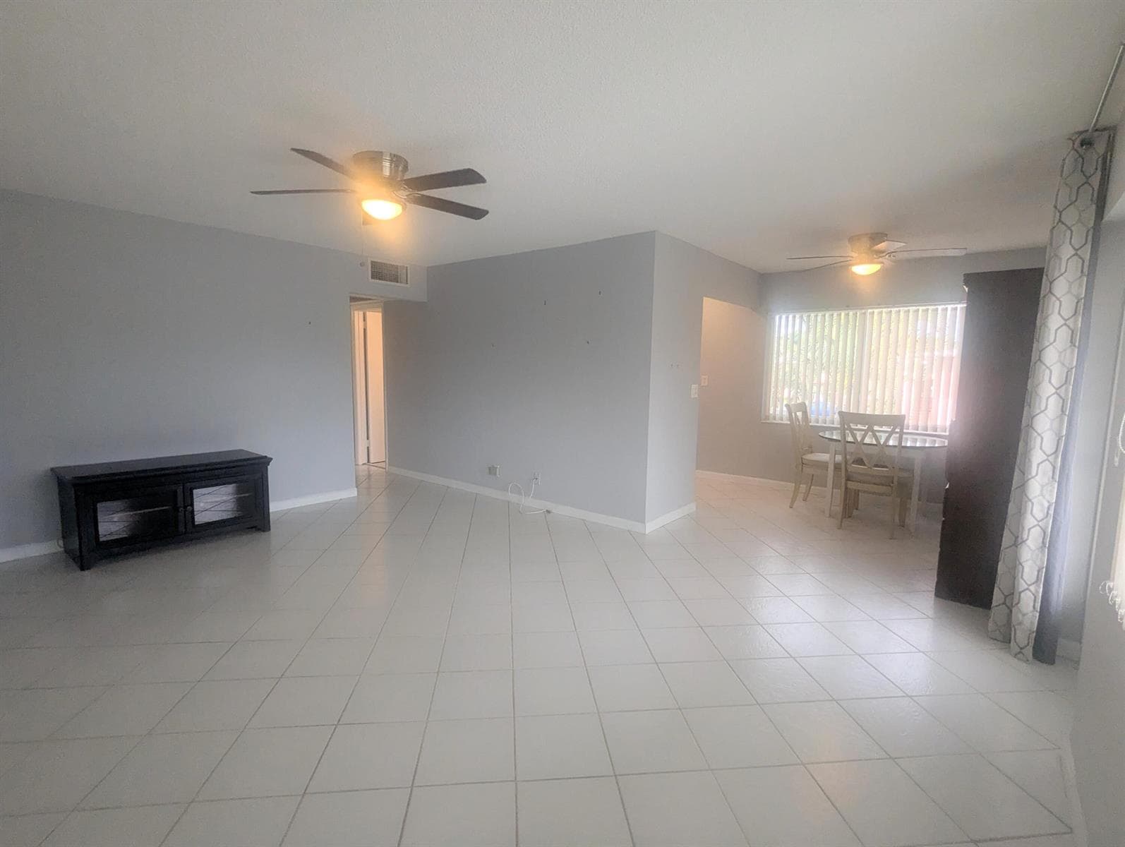 100 Kingswood E, West Palm Beach FL 33417