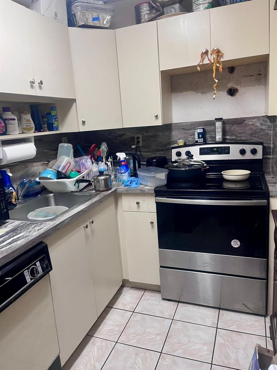 5861 NW 16TH Place # 313, Sunrise FL 33313
