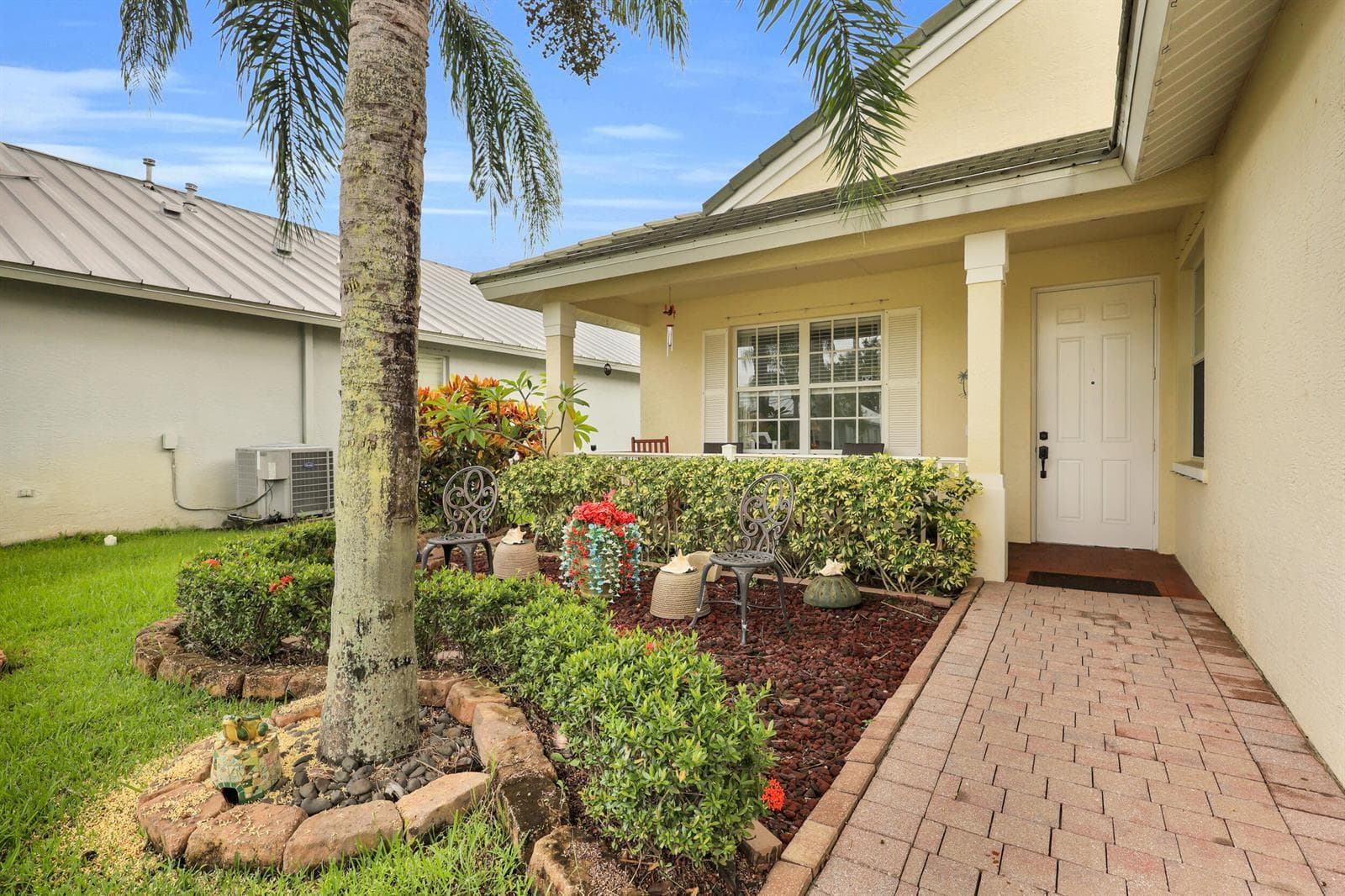 131 NW BERKELEY Avenue, Port St. Lucie FL 34986