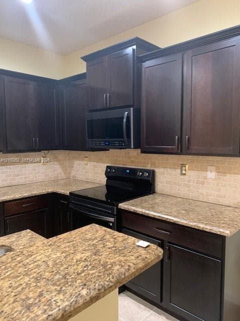 242 SW 7th Ct, Pompano Beach FL 33060