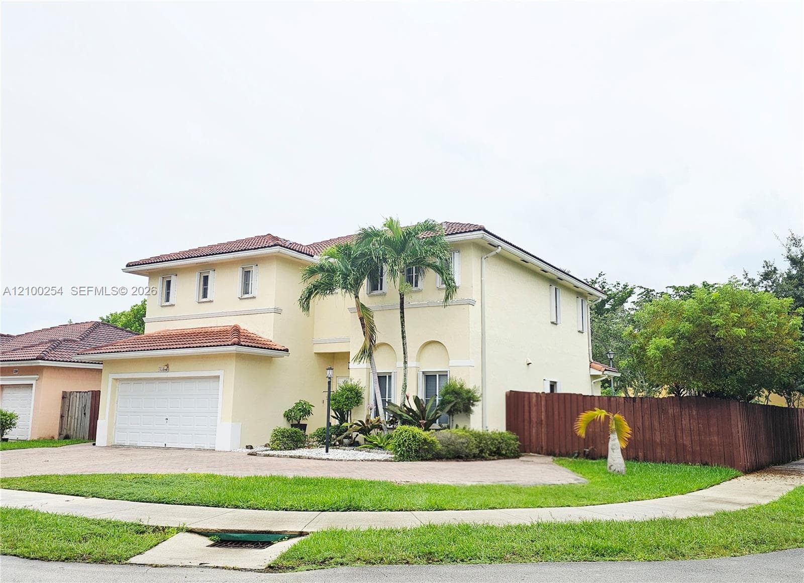 13194 SW 142nd St, Miami FL 33186