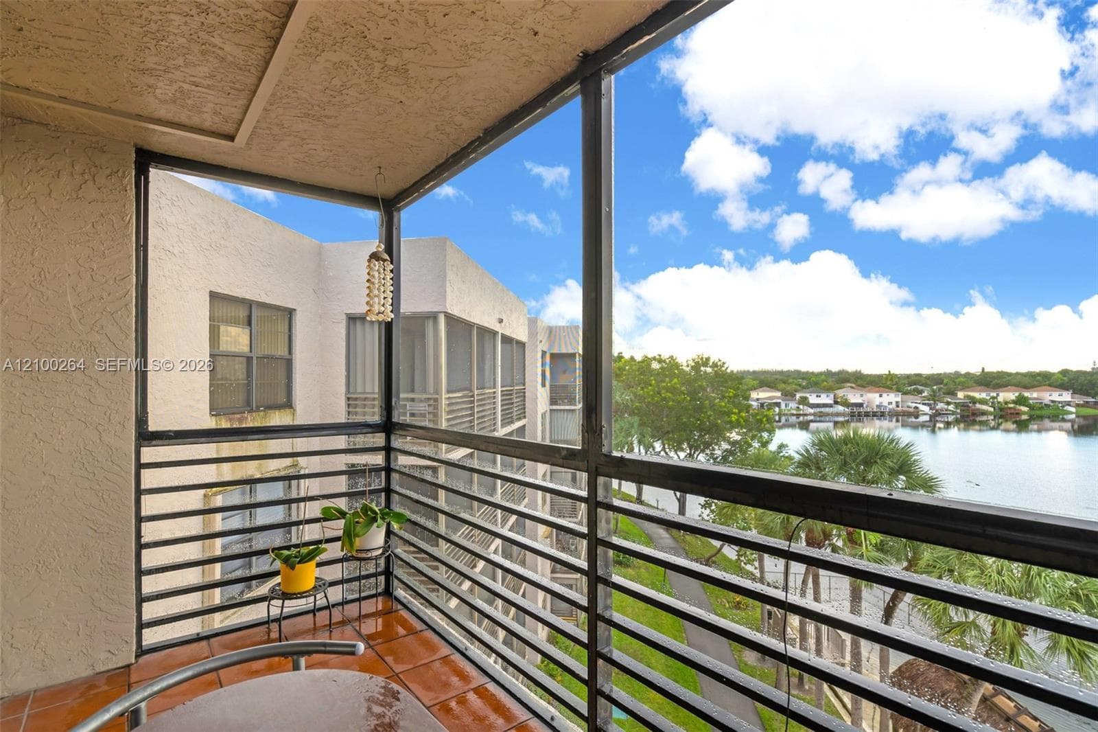 1100 Colony Point Cir # 504, Pembroke Pines FL 33026
