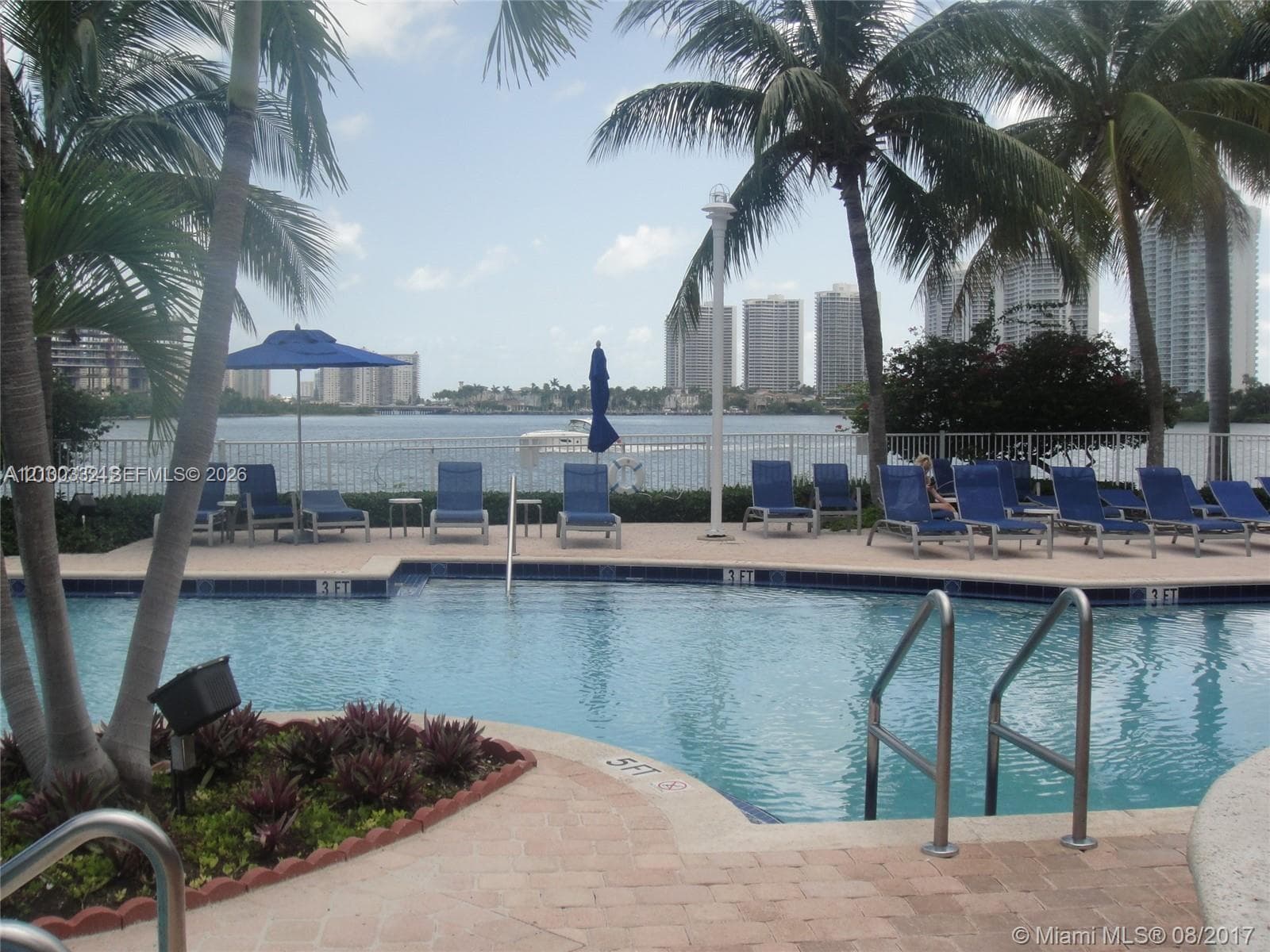 3370 Hidden Bay Dr # 612, Aventura FL 33180