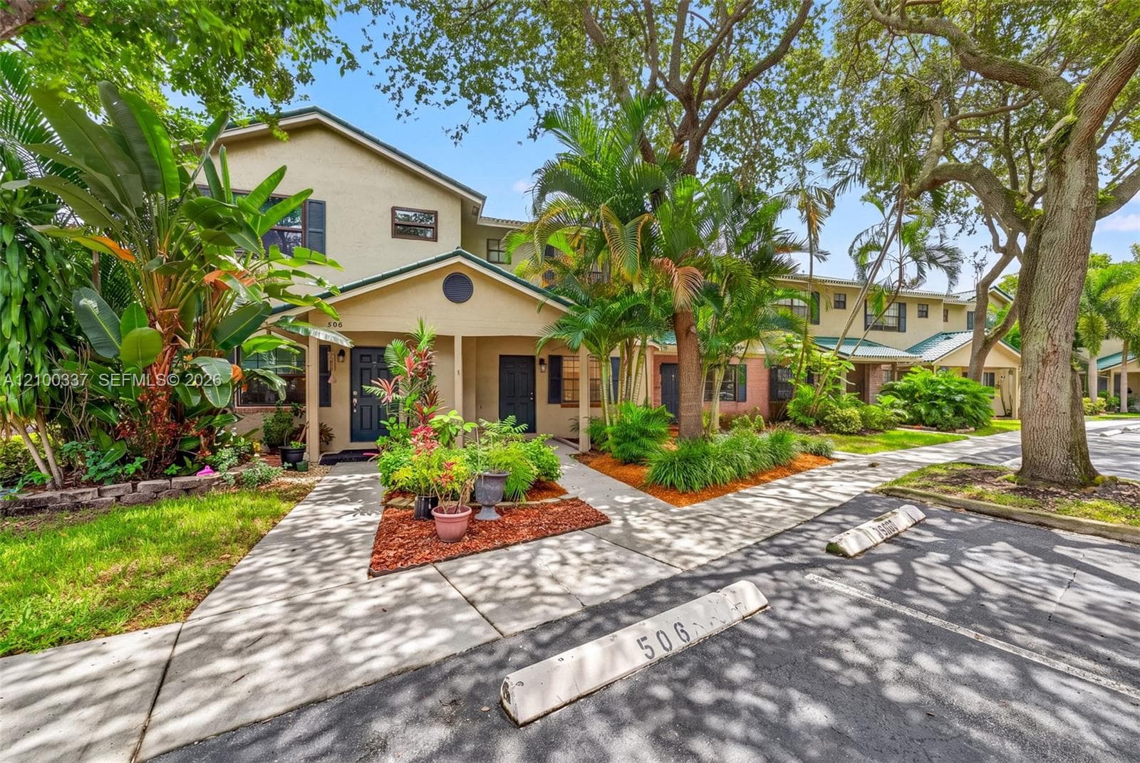 506 Westree Ln, Plantation FL 33324