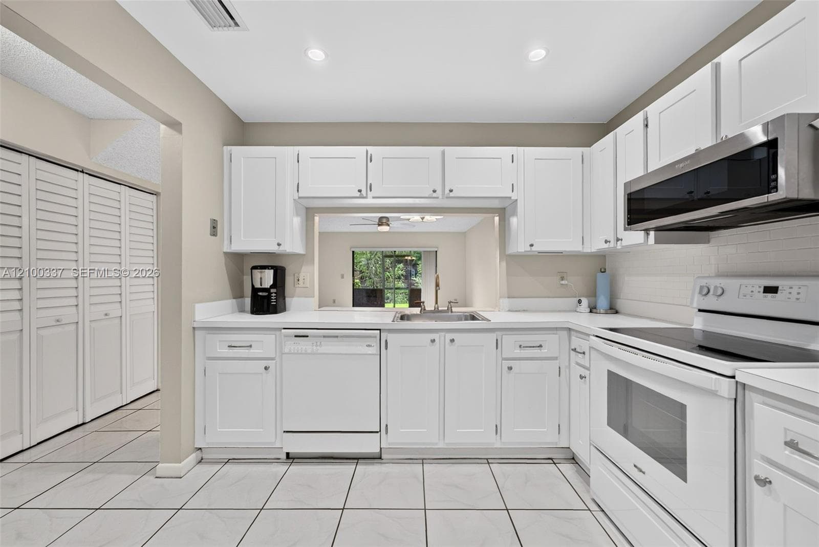506 Westree Ln, Plantation FL 33324