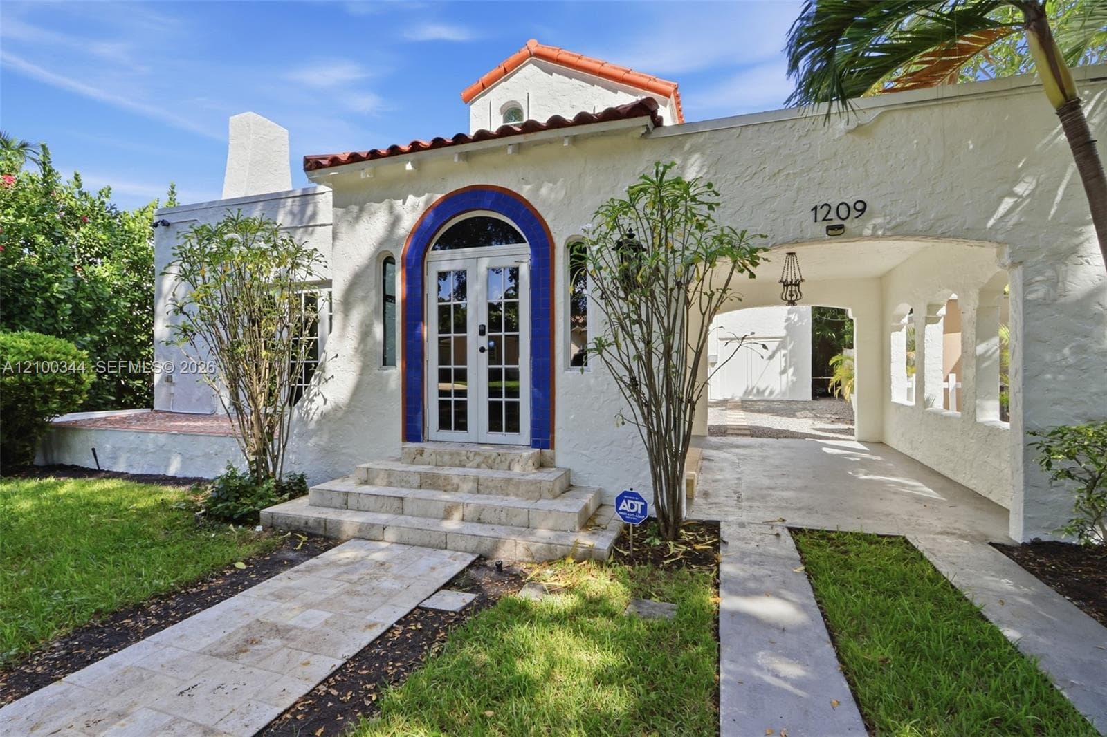 1209 La Mancha Ave, Coral Gables FL 33134