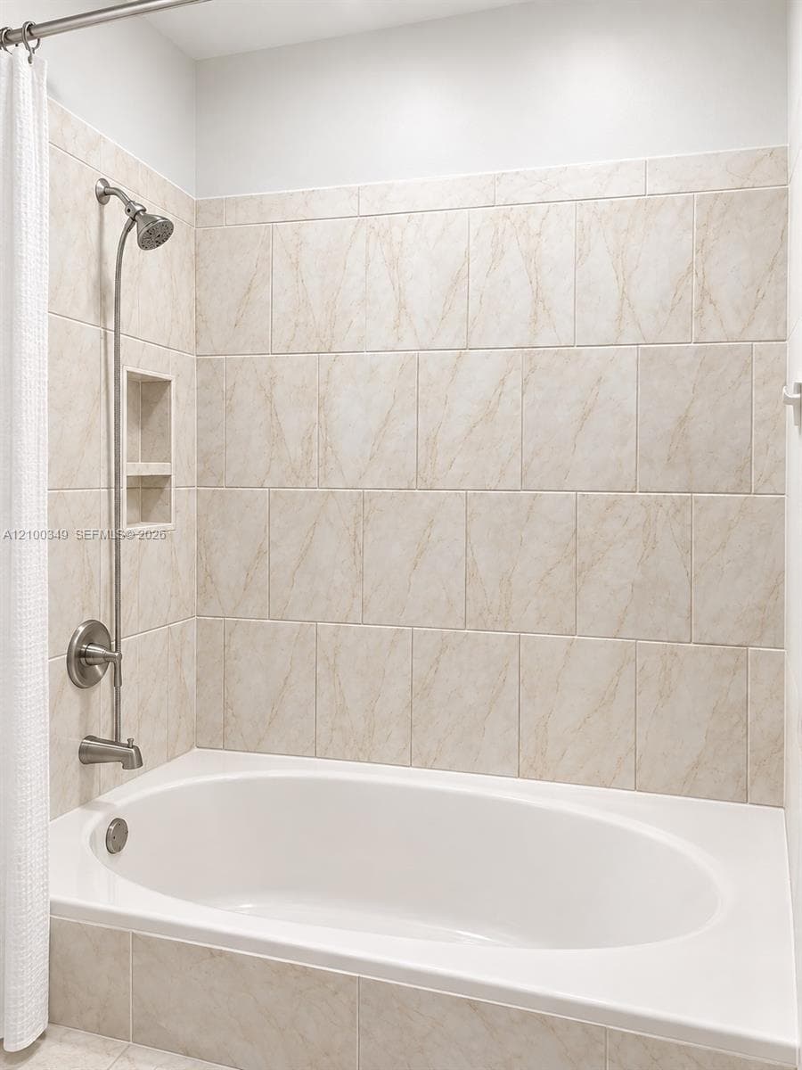 1230 SW 84th Ter, Pembroke Pines FL 33025
