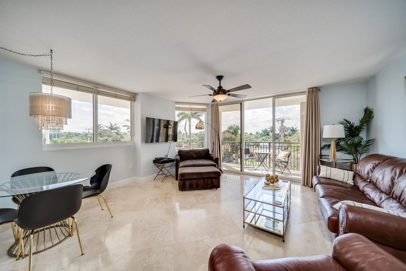2011 N OCEAN Boulevard # 302, Fort Lauderdale FL 33305
