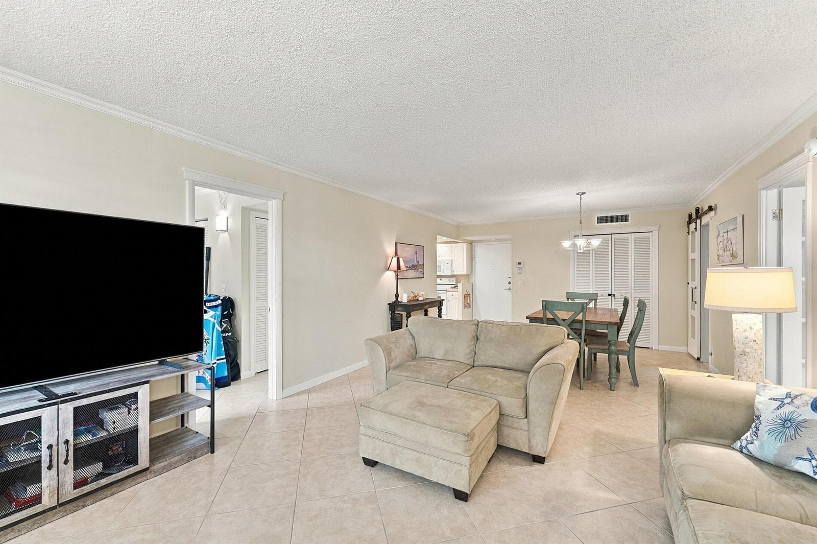 2000 S OCEAN Boulevard E, Lauderdale By The Sea FL 33062
