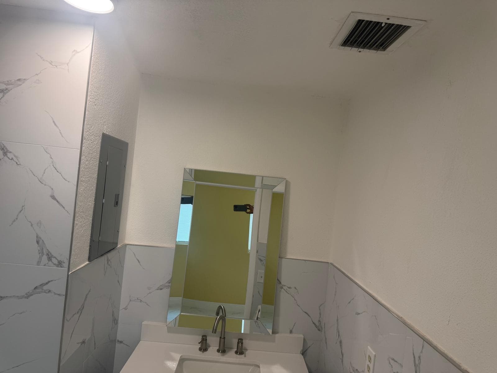 6114 ROYAL PALM Boulevard, Margate FL 33063