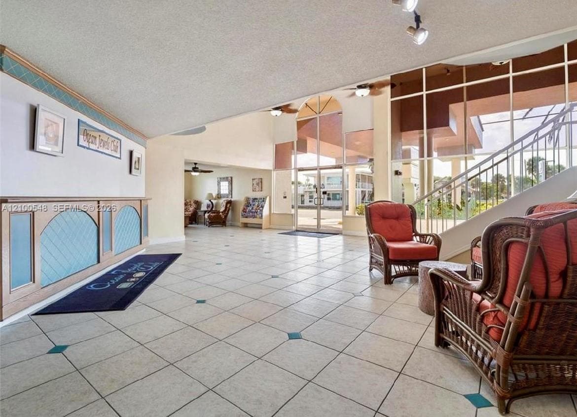 935 Atlantic Av # 255, Other City - In The State Of Florida FL 32118