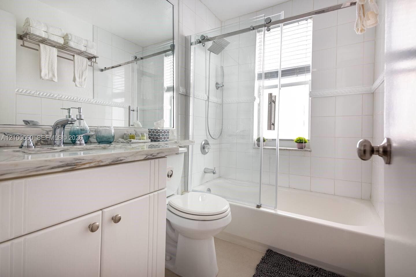 918 Ocean Dr # 201, Miami Beach FL 33139