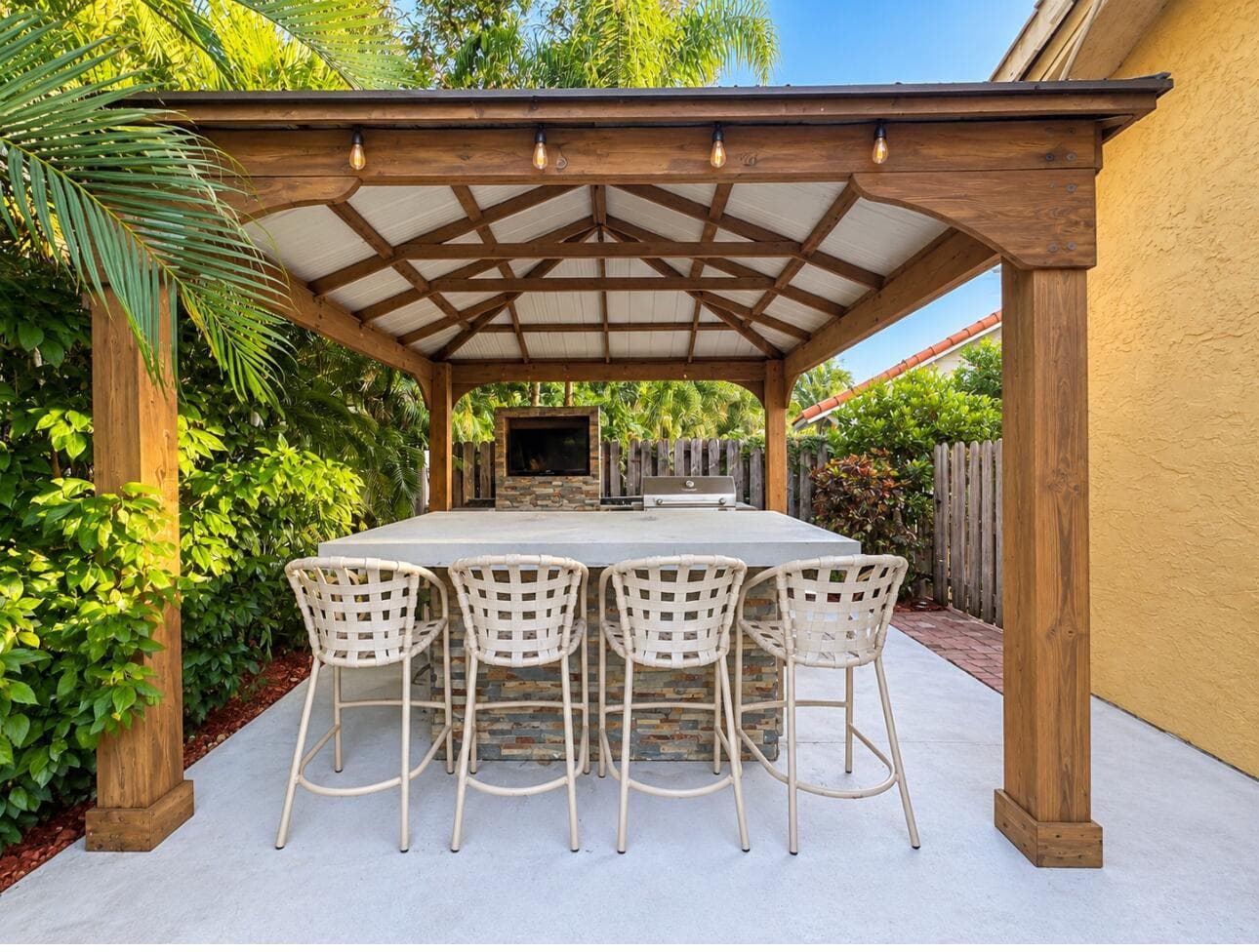 2465 Kimmie Drive, Cooper City FL 33026