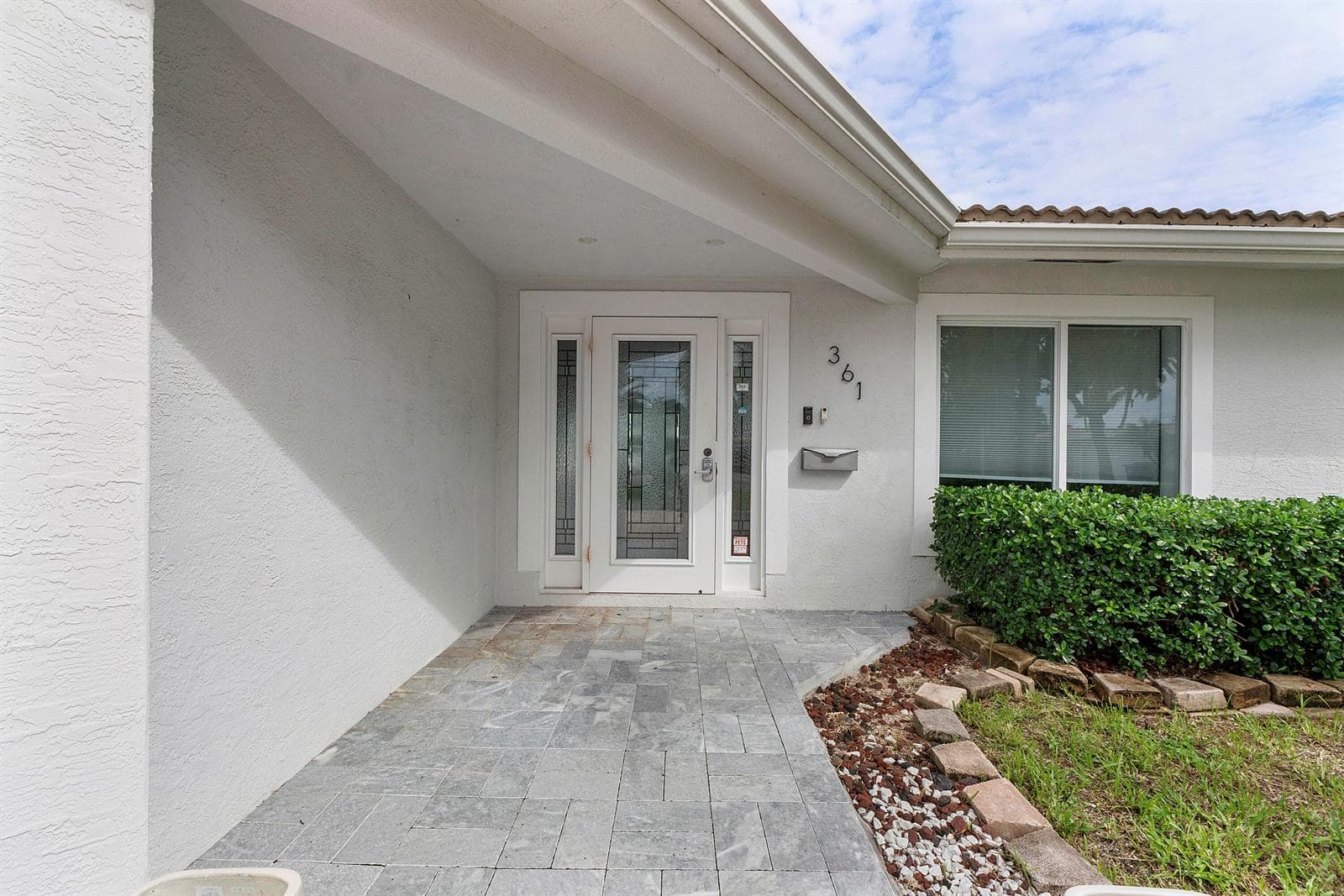 361 SE 9TH Court, Pompano Beach FL 33060