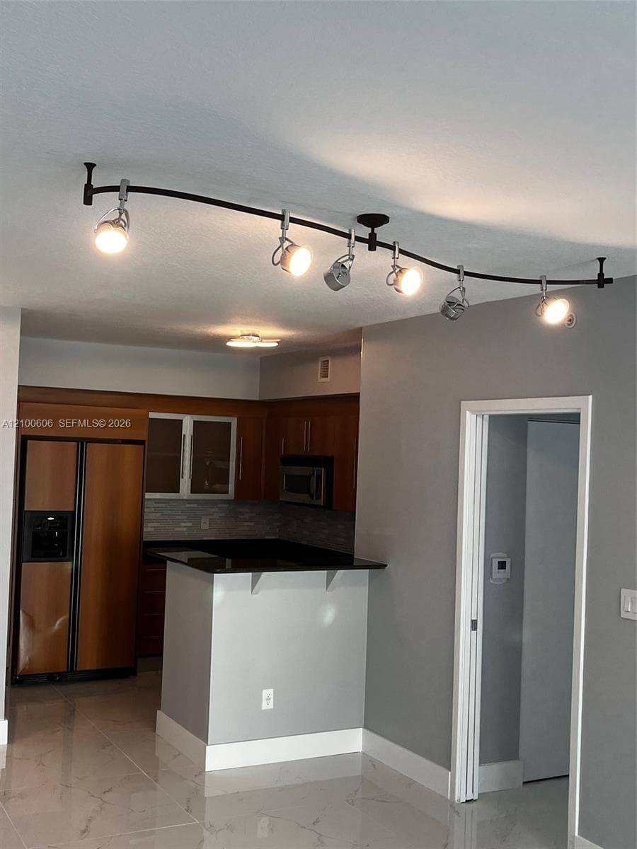 335 S Biscayne Blvd # 3500, Miami FL 33131