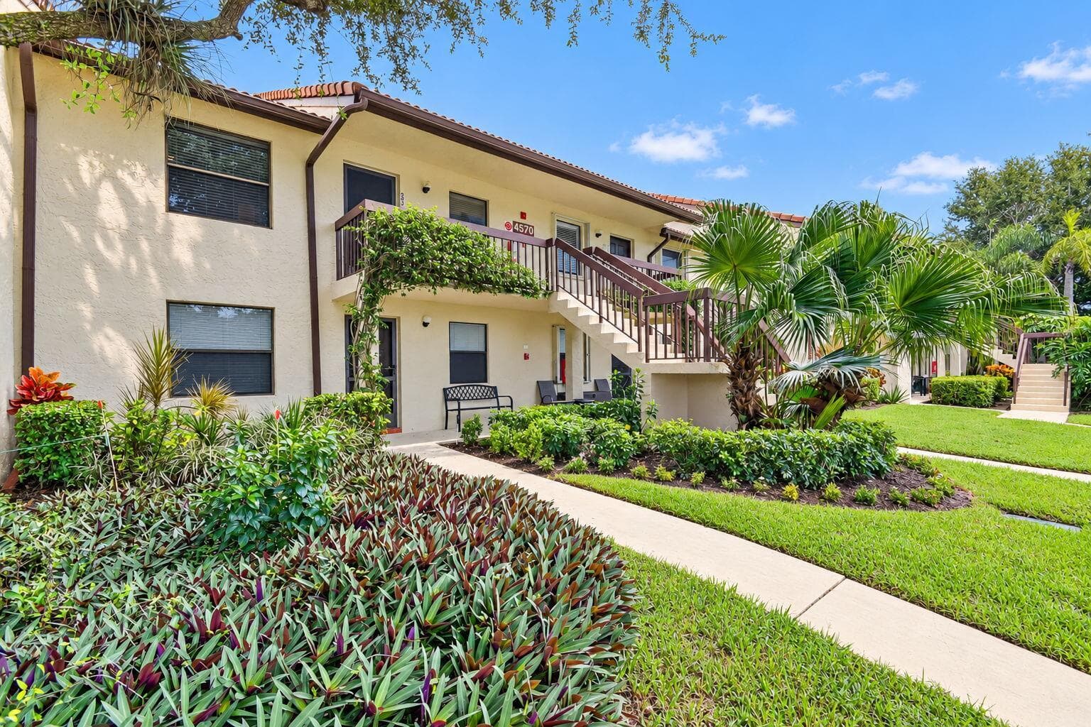 4570 LUCERNE LAKES Boulevard E # 203, Lake Worth FL 33467