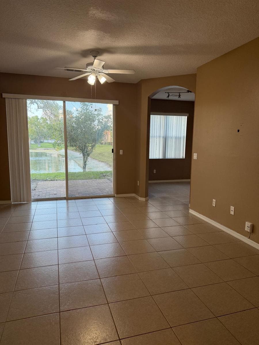 1510 Seminole Palms Drive, FL 33463