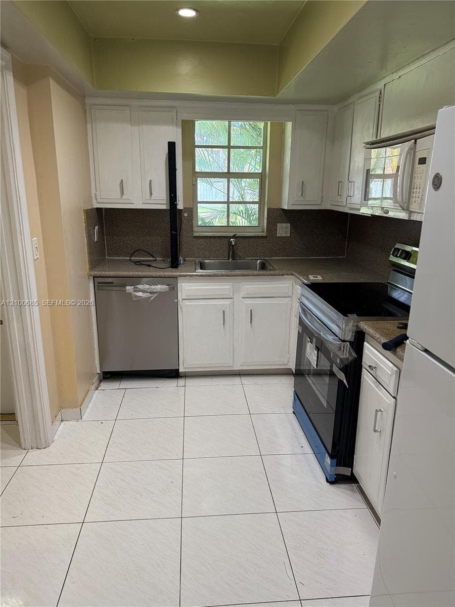 1420 SW 28th Ave # 6, Boynton Beach FL 33426