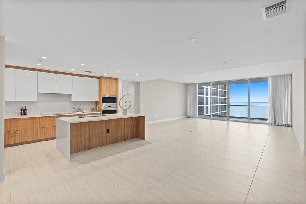 153 N Seabreeze Boulevard # 1501, Fort Lauderdale FL 33304