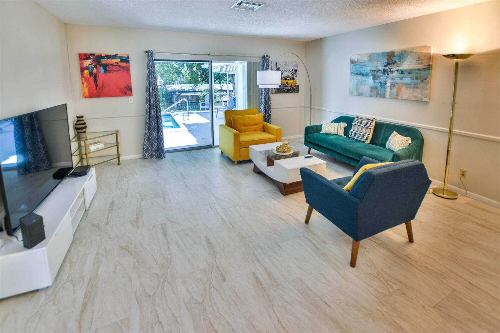 1210 SW 26th Avenue, Boynton Beach FL 33426