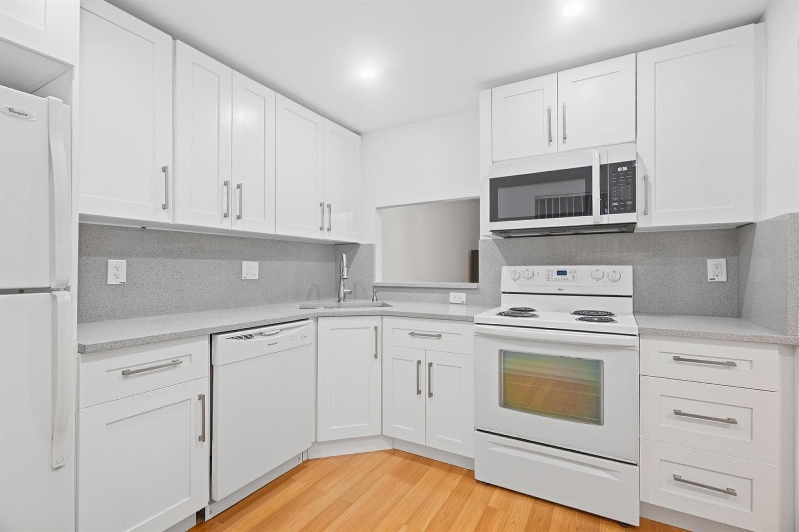 3210 HOLIDAY SPRINGS Boulevard # 108, Margate FL 33063