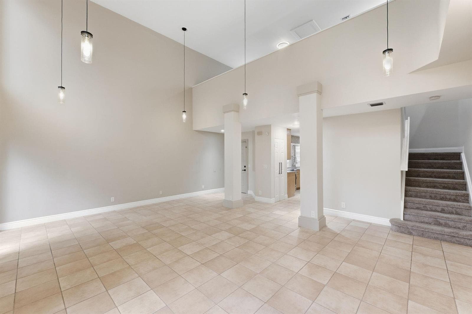 11375 Lakeview Drive # U, Coral Springs FL 33071